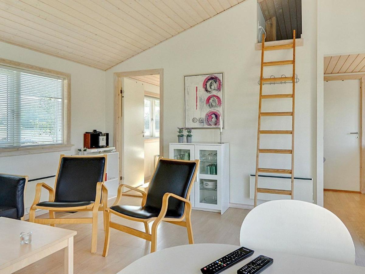 6 Person Holiday Home In Gudhjem Exterior photo